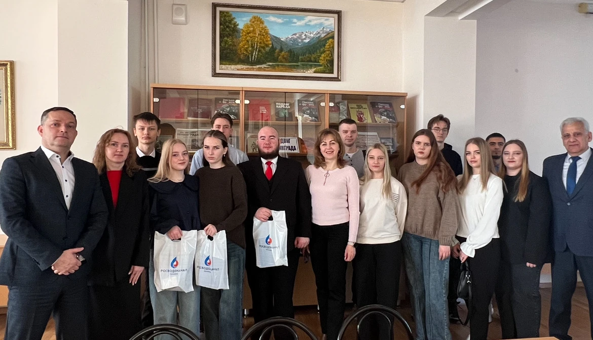 Росводоканал Армавир поздравил учащихся Армавирского механико-технологического института с Днем студента